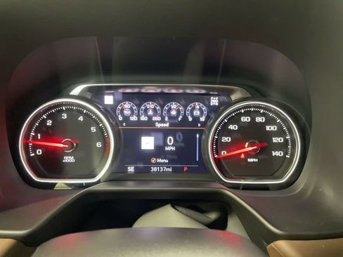 Certified 2021 Chevrolet Suburban High Country AWD/4WD image 15