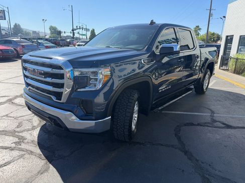 Used 2020 GMC Sierra 1500 SLE AWD/4WD image 3