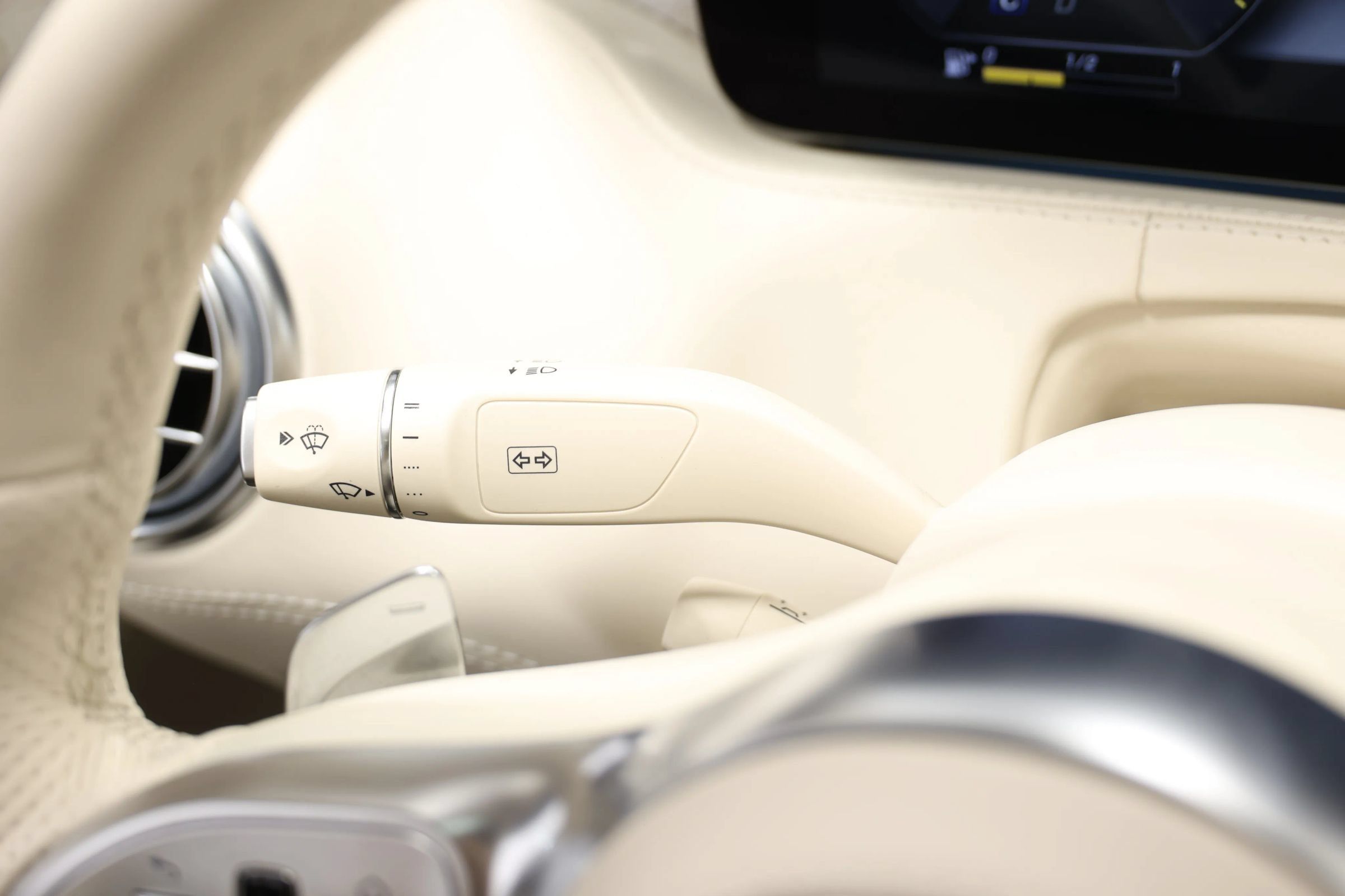 Used 2019 Mercedes-Benz S 560 4MATIC Coupe image 29