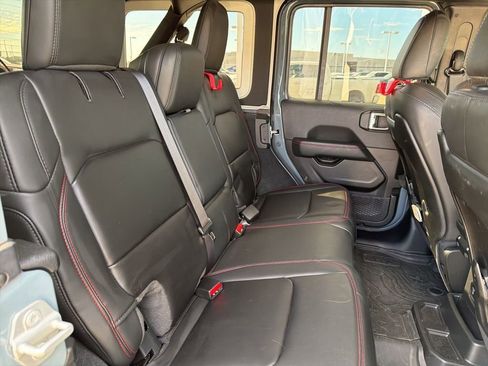 Used 2024 Jeep Wrangler Unlimited Rubicon image 19