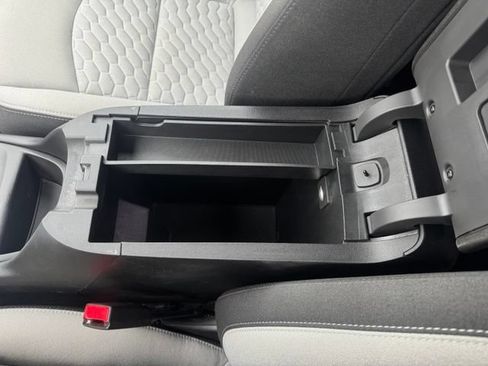 Used 2019 Chevrolet Equinox LT AWD/4WD image 22