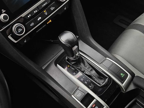 Used 2019 Honda Civic EX image 19