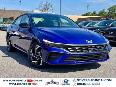 New 2025 Hyundai Elantra SEL