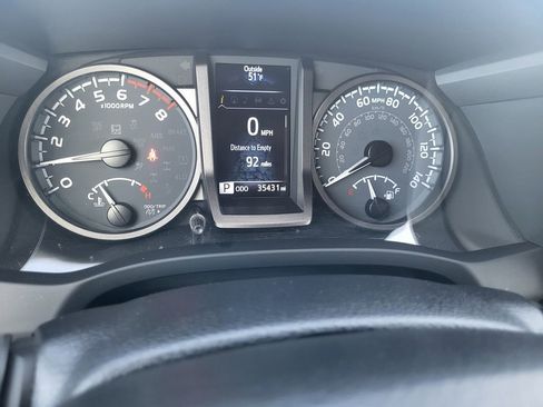 Used 2023 Toyota Tacoma 4x4 Double Cab image 17