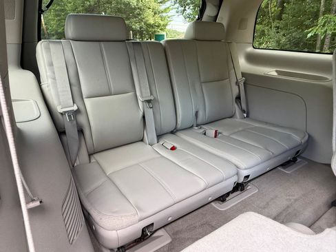 Used 2012 Chevrolet Tahoe LT AWD/4WD image 35