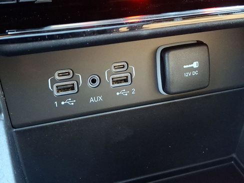 New 2025 Jeep Grand Cherokee Limited w/ MOPAR Finishing Package image 17