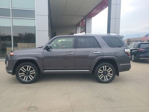 Used 2023 Toyota 4Runner Limited image 4