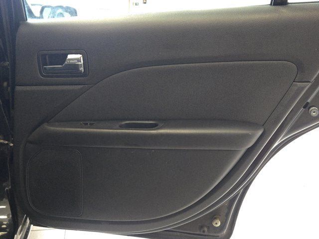 Used 2010 Ford Fusion SE FWD image 9
