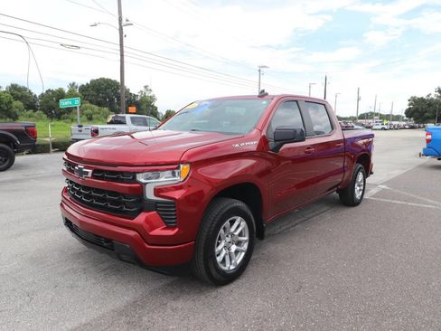 Used 2024 Chevrolet Silverado 1500 RST AWD/4WD image 5