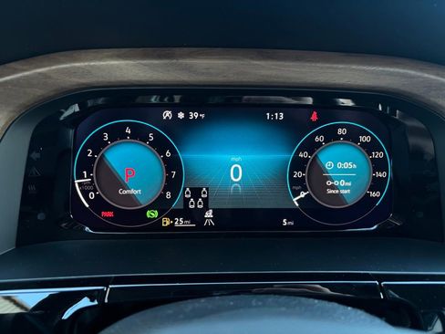 New 2026 Volkswagen Atlas SE image 28