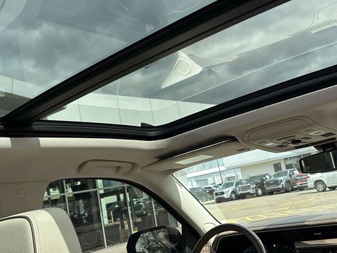 Certified 2022 GMC Yukon Denali w/ Max Trailering Package image 27