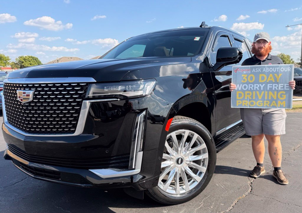 Used 2024 Cadillac Escalade Premium Luxury AWD/4WD image 1