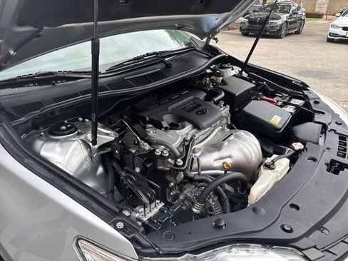 Used 2017 Toyota Camry LE image 52