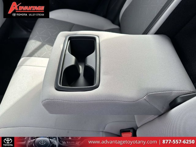 Certified 2025 Toyota RAV4 XLE AWD/4WD image 15