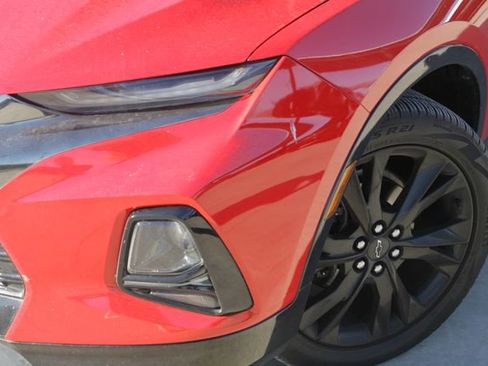 Used 2021 Chevrolet Blazer RS w/ Enhanced Convenience Package image 3