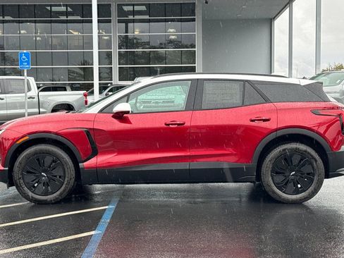 New 2026 Chevrolet Blazer EV LT w/ Midnight/Sport Edition image 6