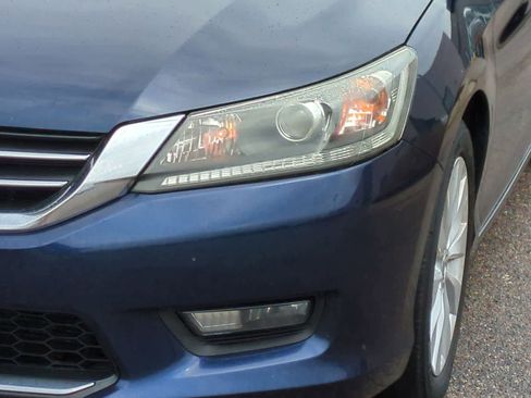 Used 2015 Honda Accord EX image 11
