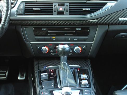 Used 2015 Audi RS 7 image 17