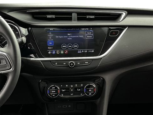 Used 2023 Buick Encore GX Select image 15