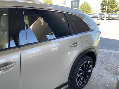 Used 2026 MAZDA CX-90 Plug-In Hybrid w/ Premium Plus AWD/4WD image 54