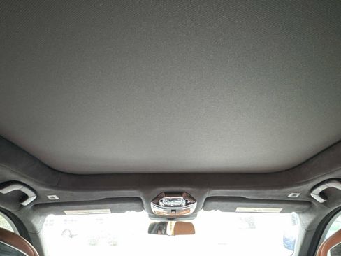 Certified 2023 BMW 760i xDrive image 16