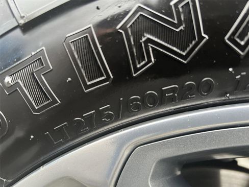 Used 2018 RAM 1500 Limited image 30