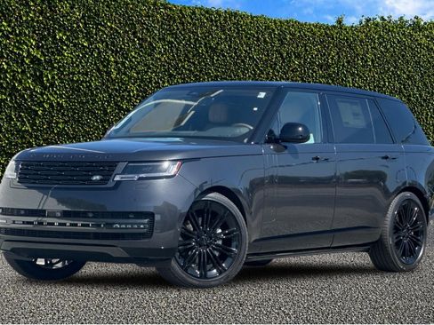 New 2026 Land Rover Range Rover Long Wheelbase SE AWD/4WD image 2