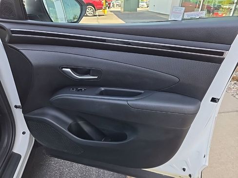 Used 2022 Hyundai Tucson SEL FWD image 27