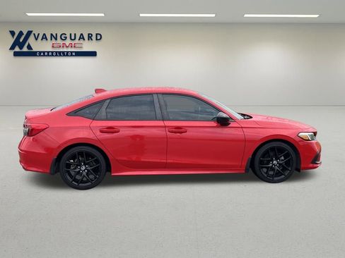 Used 2023 Honda Civic Sport image 6