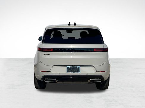 New 2025 Land Rover Range Rover Sport Dynamic SE image 10