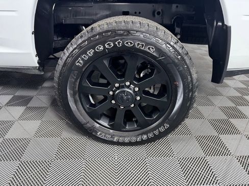 Used 2024 RAM 2500 Big Horn w/ Night Edition image 33