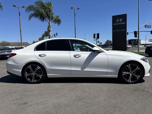 Used 2022 Mercedes-Benz C 300 Sedan w/ Exclusive Trim Package image 4