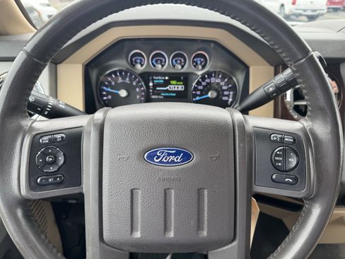 Used 2015 Ford F350 Lariat image 14