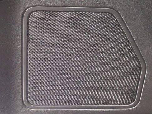 Used 2016 Ford F150 XLT w/ Equipment Group 302A Luxury image 36