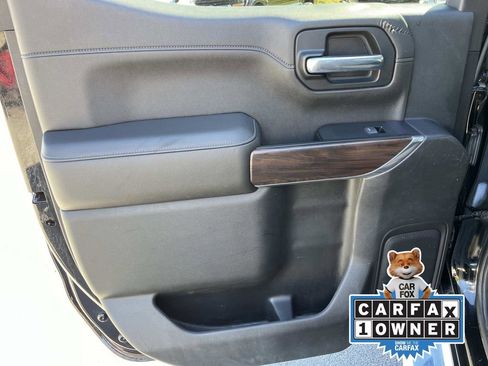 Used 2019 GMC Sierra 1500 SLT w/ SLT Premium Plus Package image 16