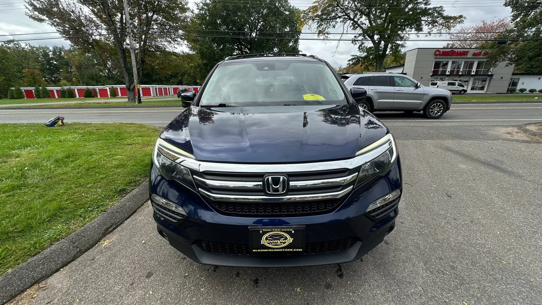 Used 2017 Honda Pilot EX-L image 2