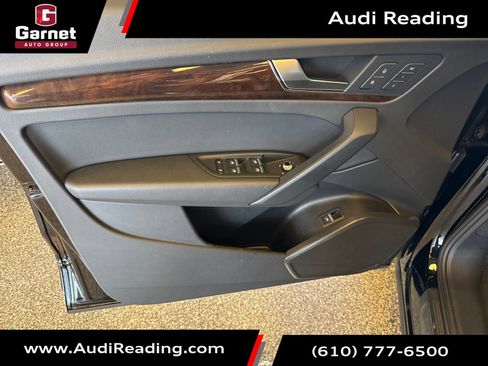 Used 2020 Audi Q5 2.0T Premium w/ Convenience Package AWD/4WD image 10