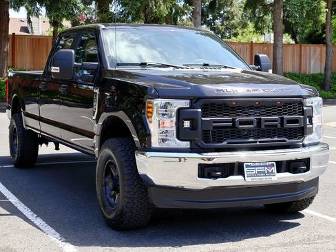 Used 2019 Ford F350 XL w/ Power Equipment Group AWD/4WD image 5