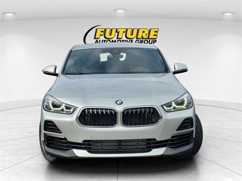 Used 2022 BMW X2 sDrive28i w/ Convenience Package image 2