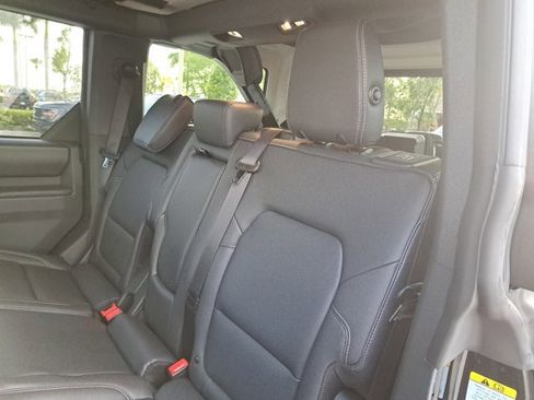 New 2026 Ford Bronco Badlands image 14