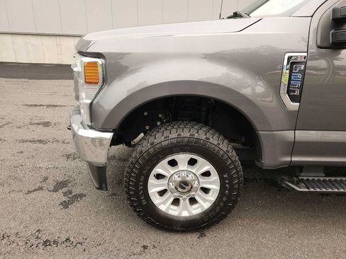 Used 2022 Ford F250 XL w/ STX Appearance Package AWD/4WD image 10