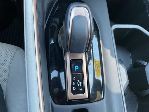 Used 2024 Toyota Grand Highlander AWD Hybrid image 27
