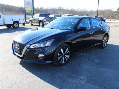 Used 2019 Nissan Altima 2.5 SV