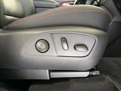 Used 2024 Chevrolet Traverse RS w/ LPO, Floor Liner Package image 24