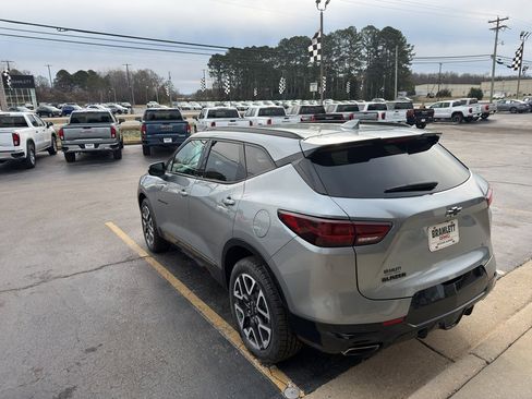 Used 2024 Chevrolet Blazer RS image 7