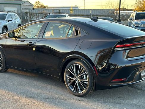 New 2026 Toyota Prius XLE image 6