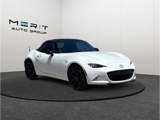 Used 2020 MAZDA MX-5 Miata Sport RWD video 1
