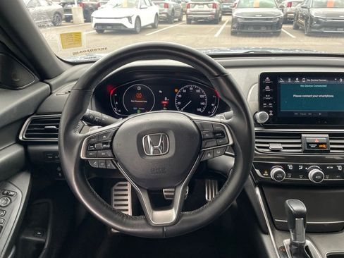 Used 2022 Honda Accord Sport image 13