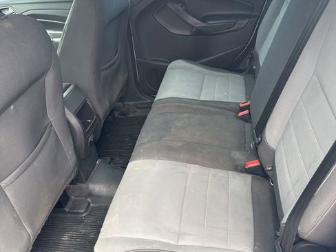 Used 2018 Ford Escape S FWD image 5