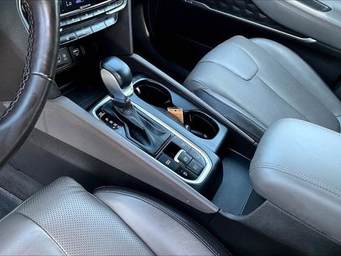 Used 2020 Hyundai Santa Fe Limited image 10
